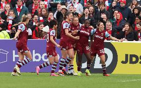 West Ham United v Arsenal FC - Barclays Women's Super League