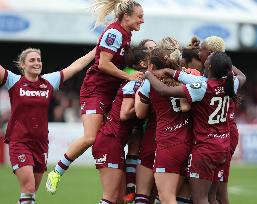 West Ham United v Arsenal FC - Barclays Women's Super League