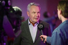 Finnish presidential election, candidate Haavisto campaigns