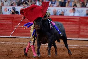 Amid Protests, Plaza Mexico Celebrated Its 78th Anniversary With Bullfights