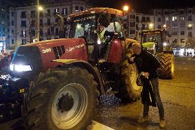 Farmers Join Wave Of Protests - Spain