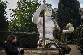The Statue Of Emperor Constantine Reconstructed - Rome