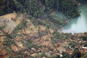 Aftermath of strong quake in central Japan