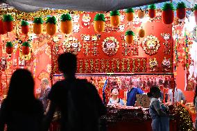 SINGAPORE-LUNAR NEW YEAR-MARKET