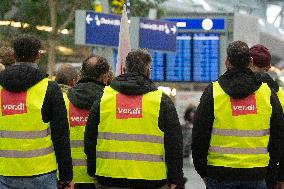 Lufthansa Ground Workers On Strike In Duesseldorf