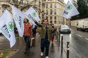 Rally Of Organic Farmers In Front Of The National Assembly - Paris