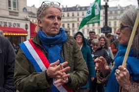 Rally Of Organic Farmers In Front Of The National Assembly - Paris