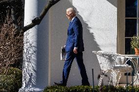 Biden leaves White House for fundraisers in New York City