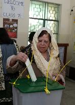 PAKISTAN-ISLAMABAD-ELECTION-VOTE