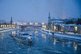 RUSSIA-MOSCOW-WINTER-SCENERY