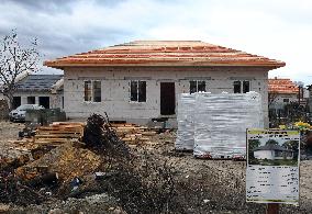 Reconstruction of private houses continues in Irpin