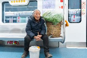 Vegetable Farmers Sell Vegetables in Chongqing, China