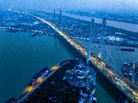 Spring Festival Transport Rush in Huai'an