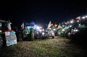 Protesting Farmers Gather At The Outskirts Of Rome