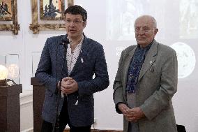 Opening of Sorrowful Way of Bakhmut exhibition in Kyiv