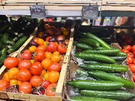 Fruit And Vegetables In A Supermarket - Meudon