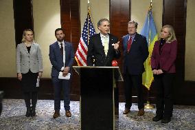 US Congress delegation gives press briefing in Kyiv