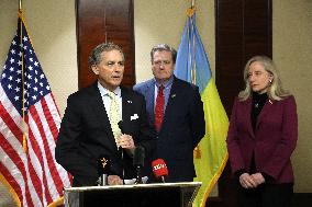 US Congress delegation gives press briefing in Kyiv