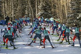 FIS World Cup Cross-Country In Canmore - Men's 15km Freestyle Mass