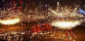 CHINA-CHONGQING-LUNAR NEW YEAR-EVE-CELEBRATION (CN)