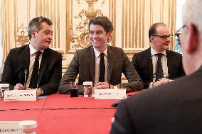 Gabriel Attal receives members of the government in Matignon