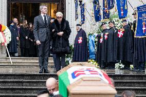 Vittorio Emanuele Of Savoy Funeral - Turin