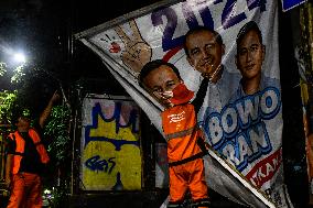 Curbing Campaign Props In Jakarta