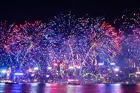 CHINA-HONG KONG-SPRING FESTIVAL-FIREWORKS (CN)