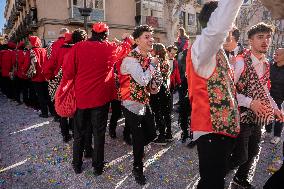 Carnival Sunday In Vilanova I La Geltru: The Candy War.