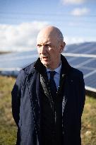 Roland Lescure visits a Solar Photovoltaic Park - Marcoussis