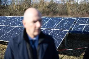 Roland Lescure visits a Solar Photovoltaic Park - Marcoussis