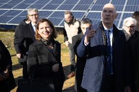 Roland Lescure visits a Solar Photovoltaic Park - Marcoussis
