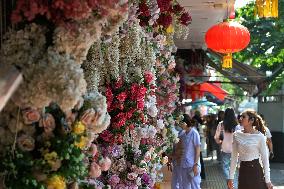 THAILAND-BANGKOK-VALENTINE'S DAY-FLOWERS