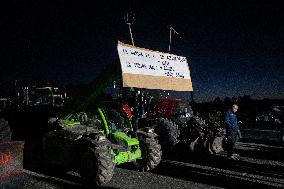 Catalan Farmers Block The AP-7 And N-2 Near The Border With France.