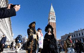 ITALY-VENICE-CARNIVAL