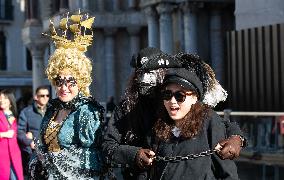 ITALY-VENICE-CARNIVAL