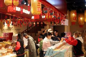 Spring Festival Travel Peak in Suzhou