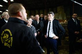 PM Attal Visits A Cattle Farm - Janvilliers