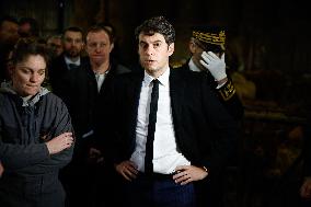 PM Attal Visits A Cattle Farm - Janvilliers