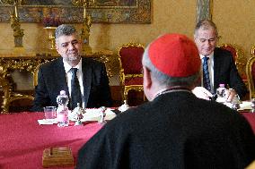 Pope Francis Audience With Romanian PM - Vatican