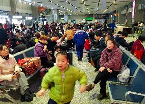 China Railways Entered Peak Passenger Traffic For Returning Trips