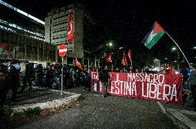 Pro-Palestine Demonstration In Front Of The Headquarters Of The Newspaper La Repubblica