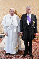 Pope Francis Receives Ambassador of Peru - Vatican