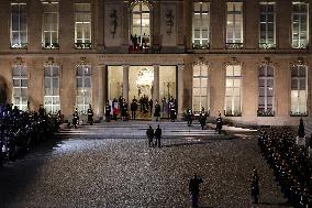Emmanuel Macron meets with Volodymyr Zelensky - Paris