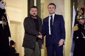 France Signs Security Pact With Ukraine - Paris