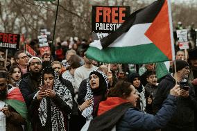 Tens Of Thousands At Pro-Palestinian March In London.