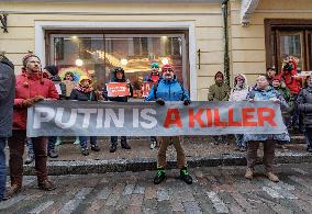 Demonstrators outside the Russian Embassy in Tallinn