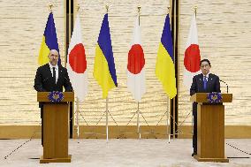 Japan, Ukraine prime ministers