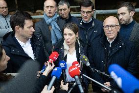 Les Republicains members visit a farm - Echouboulains