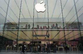 The European Union Fined Apple 500 Million Euros